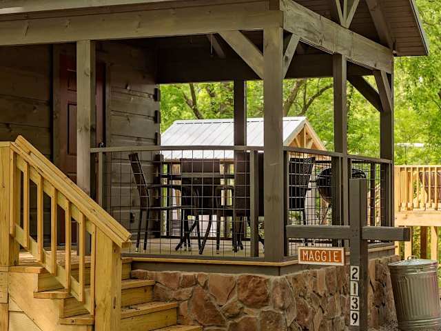 Maggie Cabin