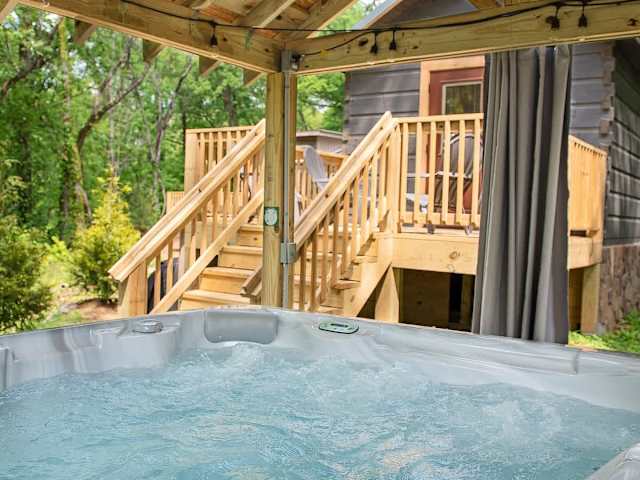 Jake Cabin