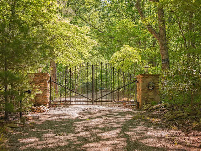 Private 40 Acre Mountaintop with 360 views - Col