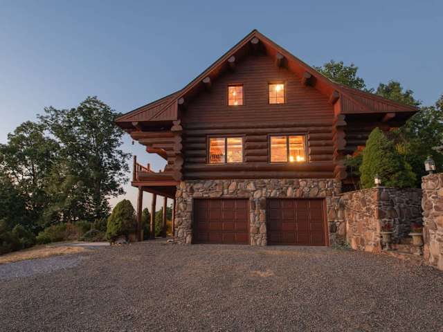 Private 40 Acre Mountaintop with 360 views - Col