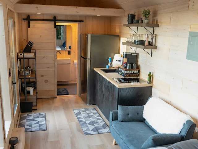 Little Rock City - Tiny Home with Mountain Views