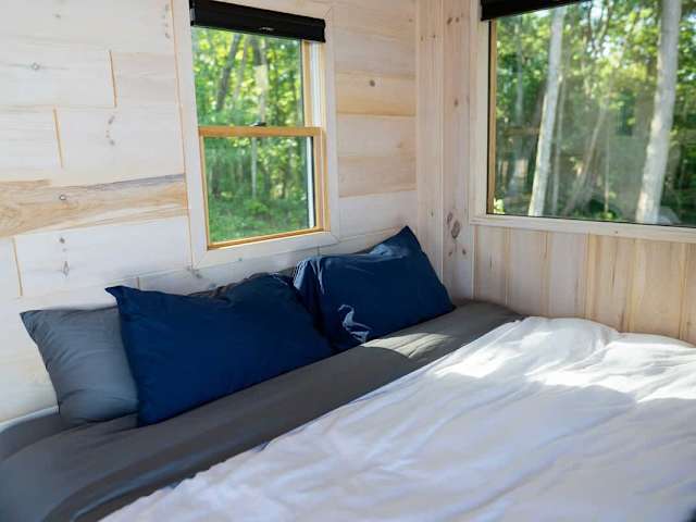 Little Rock City - Tiny Home with Mountain Views