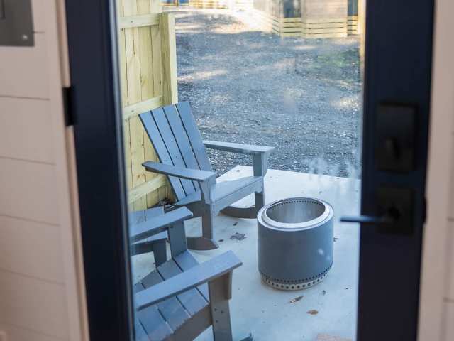 Reels Cove - Tiny Home with Mountain Views