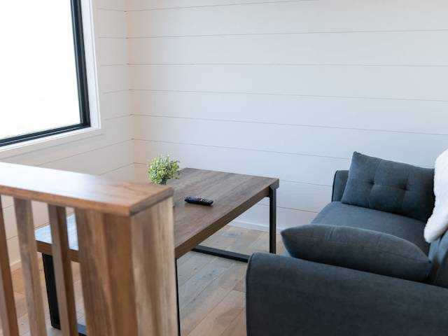 Reels Cove - Tiny Home with Mountain Views
