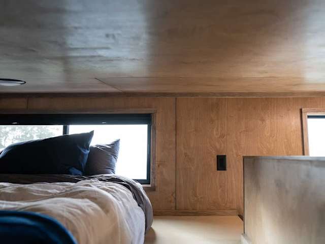 Tennessee Wall - Tiny Home with Mountain Views