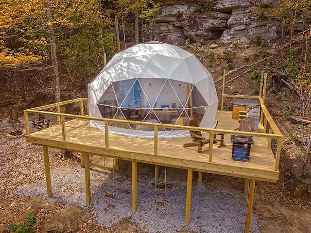 Eagle's Nest Luxury Glamping Dome
