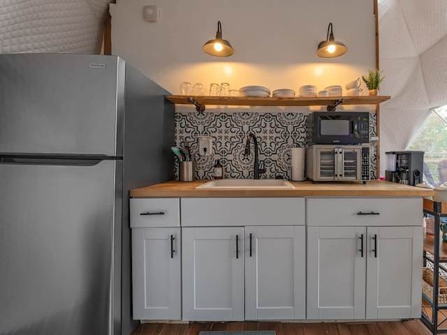 Eagle's Nest Luxury Glamping Dome