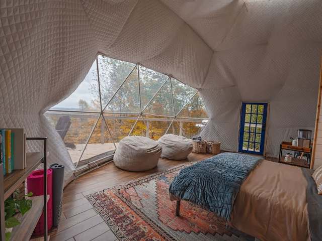 Eagle's Nest Luxury Glamping Dome