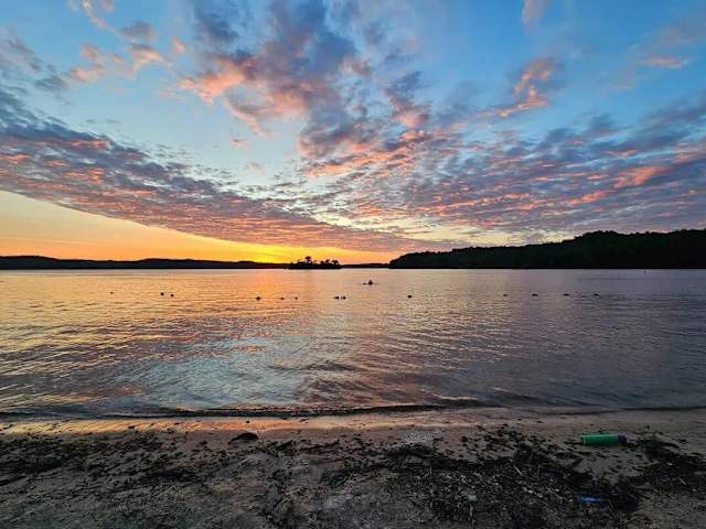Highwater Hideaway Dome by Kentucky Lake