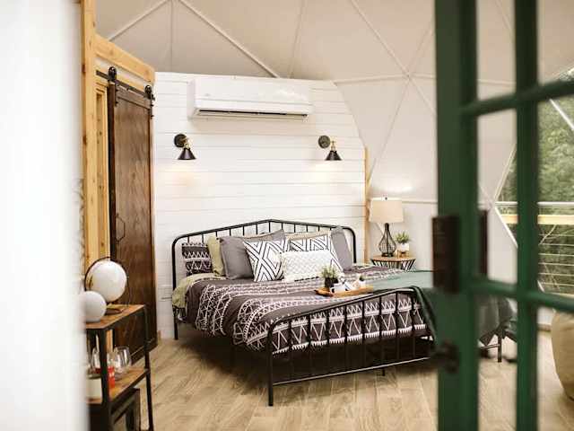 Fiery Gizzard Luxury Glamping Dome