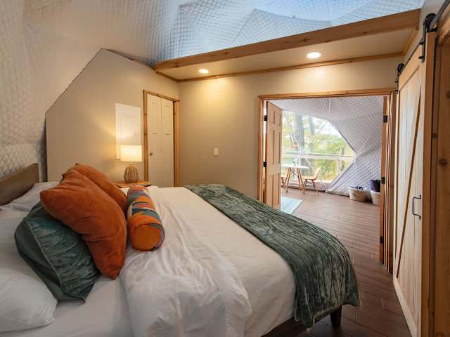 Raven's Point Luxury Glamping Dome