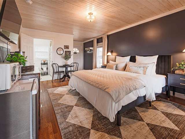 King Room One 