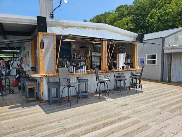 Highwater Hideaway Dome by Kentucky Lake