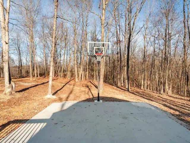 Highwater Hideaway Dome by Kentucky Lake