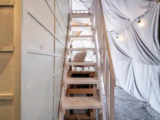 Highwater Hideaway Dome by Kentucky Lake