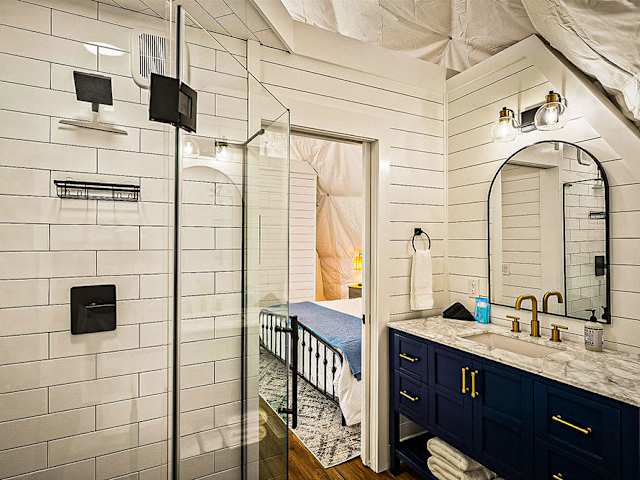 Luxury Twin Falls Dome 