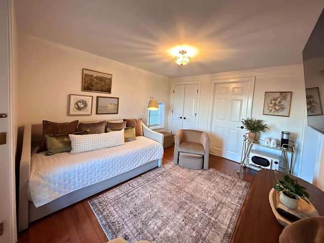 King Suite Ten