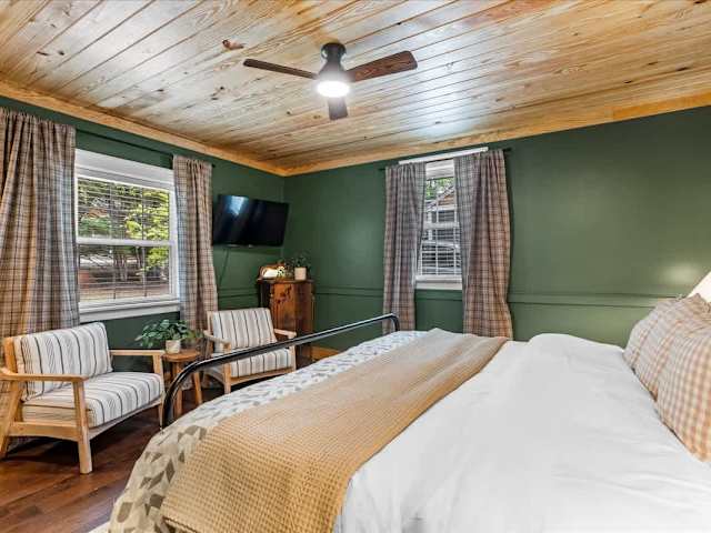 Moccasin Bend Cottage 