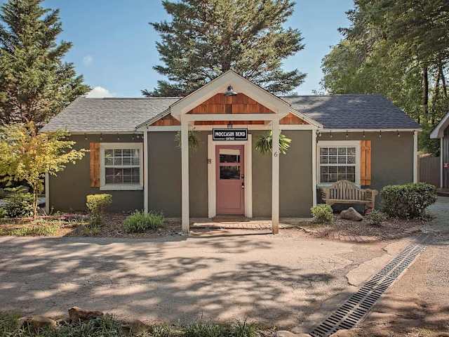Moccasin Bend Cottage 