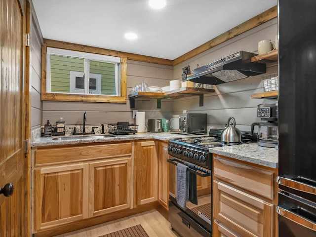 The Lavender Loft Cabin