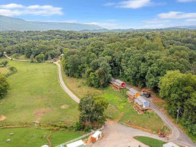 The Lavender Loft Cabin