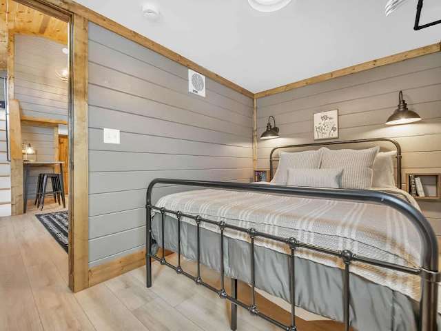 The Lavender Loft Cabin