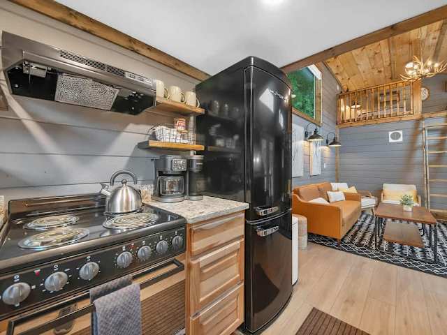 The Lavender Loft Cabin