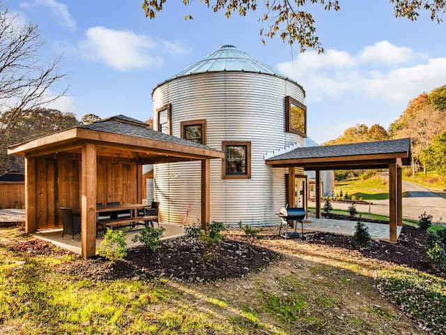 Silo Group Rental