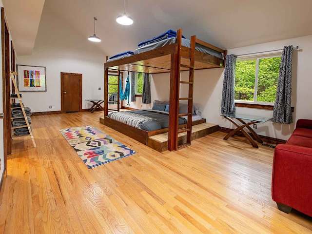 Pool House Group Rental