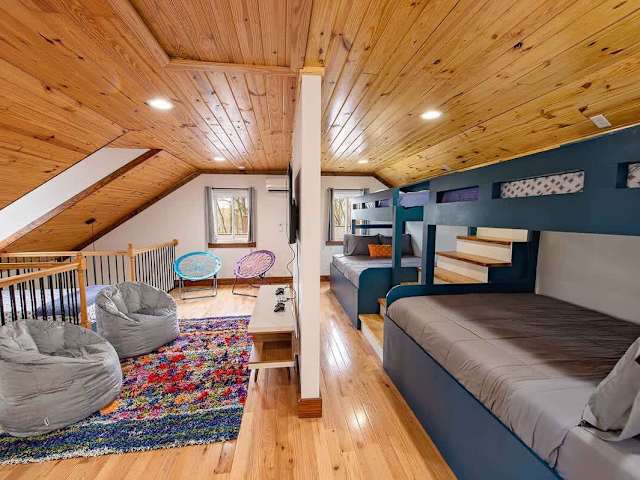 Pool House Group Rental