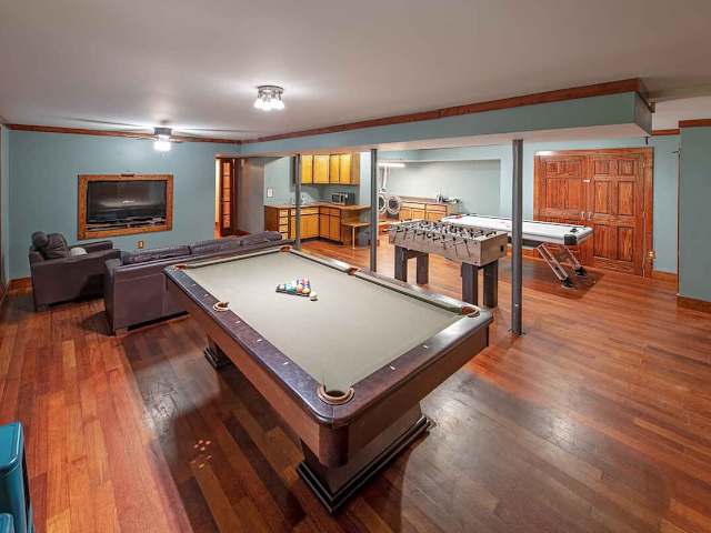 Pool House Group Rental