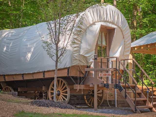 Covered Pioneer Wagon Group Rental