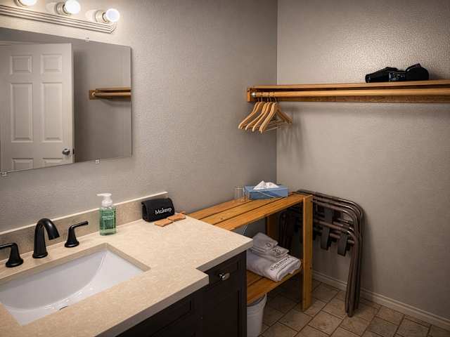 The Inn of Escalante - King Room 2