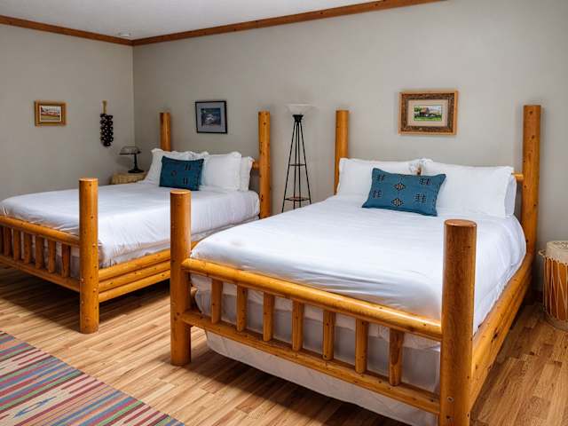 The Inn of Escalante - Double Queen Room 3