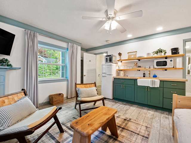 Desoto Cottage 