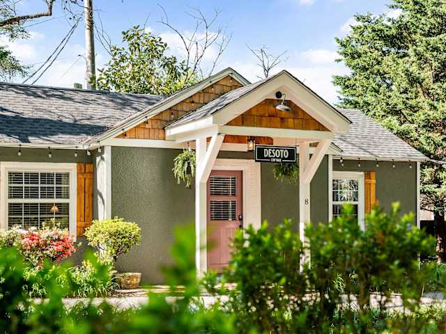 Desoto Cottage 