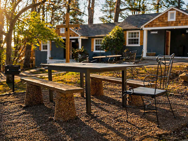 Lookout Mountain Inn