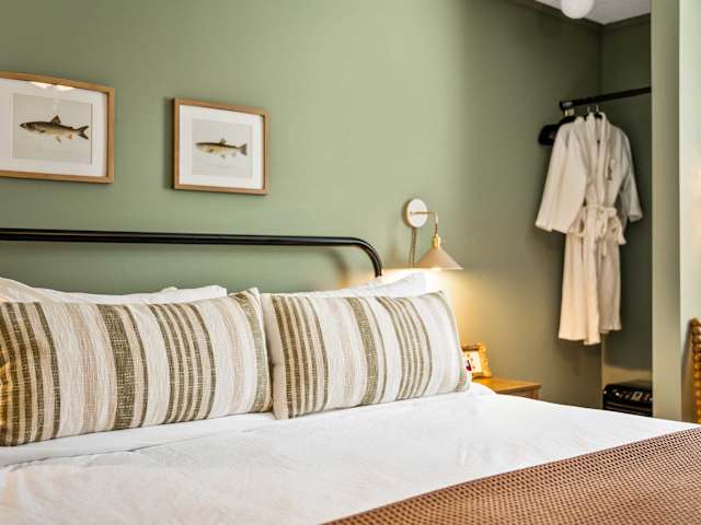 Laurel Falls Suite | Lookout Mountain Inn