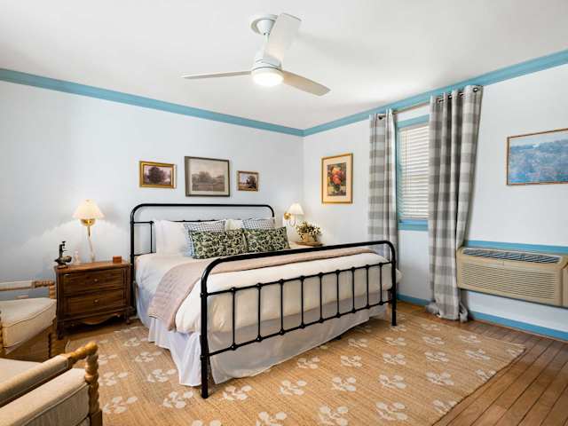 Lula Lake Room 