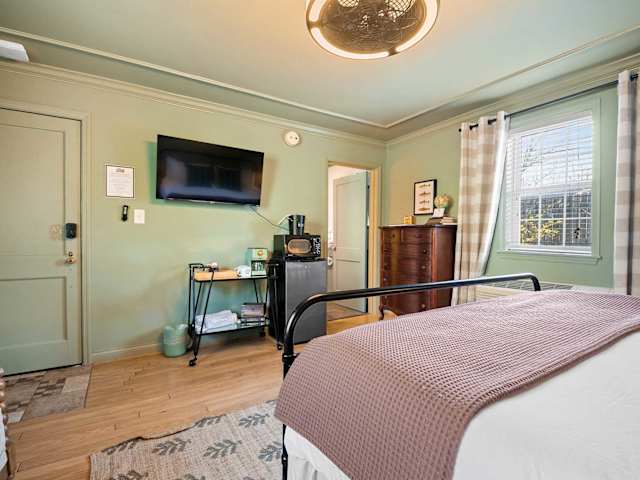 Hiwasee Room | Lookout Mountain Inn