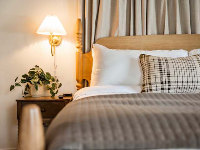 Amicalola Suite | Lookout Mountain Inn