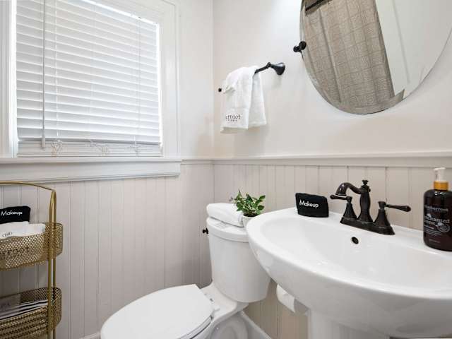 King Room Eight 