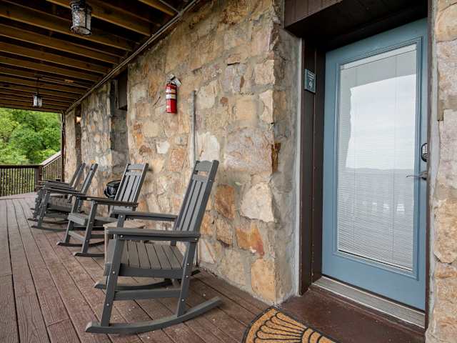 King Suite Nine 