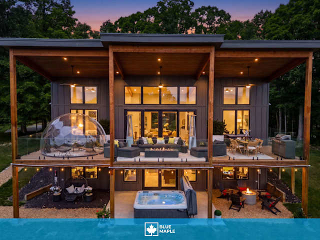 Owls Overlook, a 4-bedroom Blue Maple cabin in Hedgesville, WV