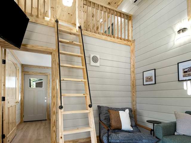 The Pine Perch