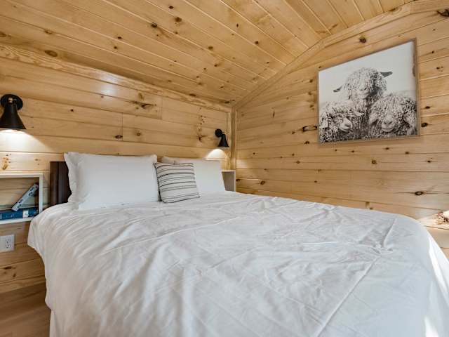 Cabins Group 2