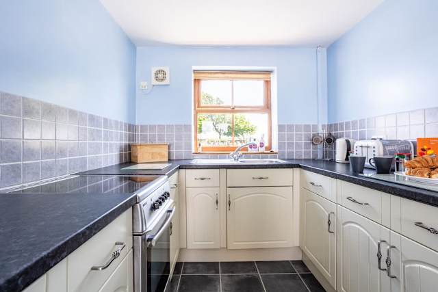 Glamping Pod - Pip