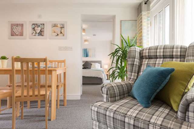 Ty Arthur: Ground-Floor Apartment Aberffraw