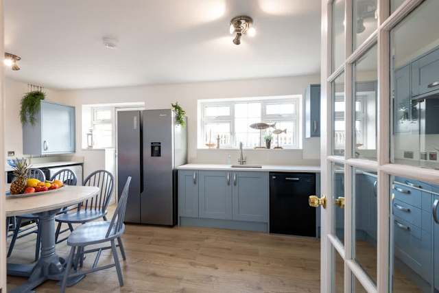The Moorings : 5 Bed home near the beach
