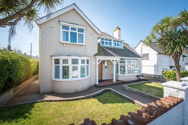 Hen Gi Mor: Pet-friendly home in Rhosneigr for 8